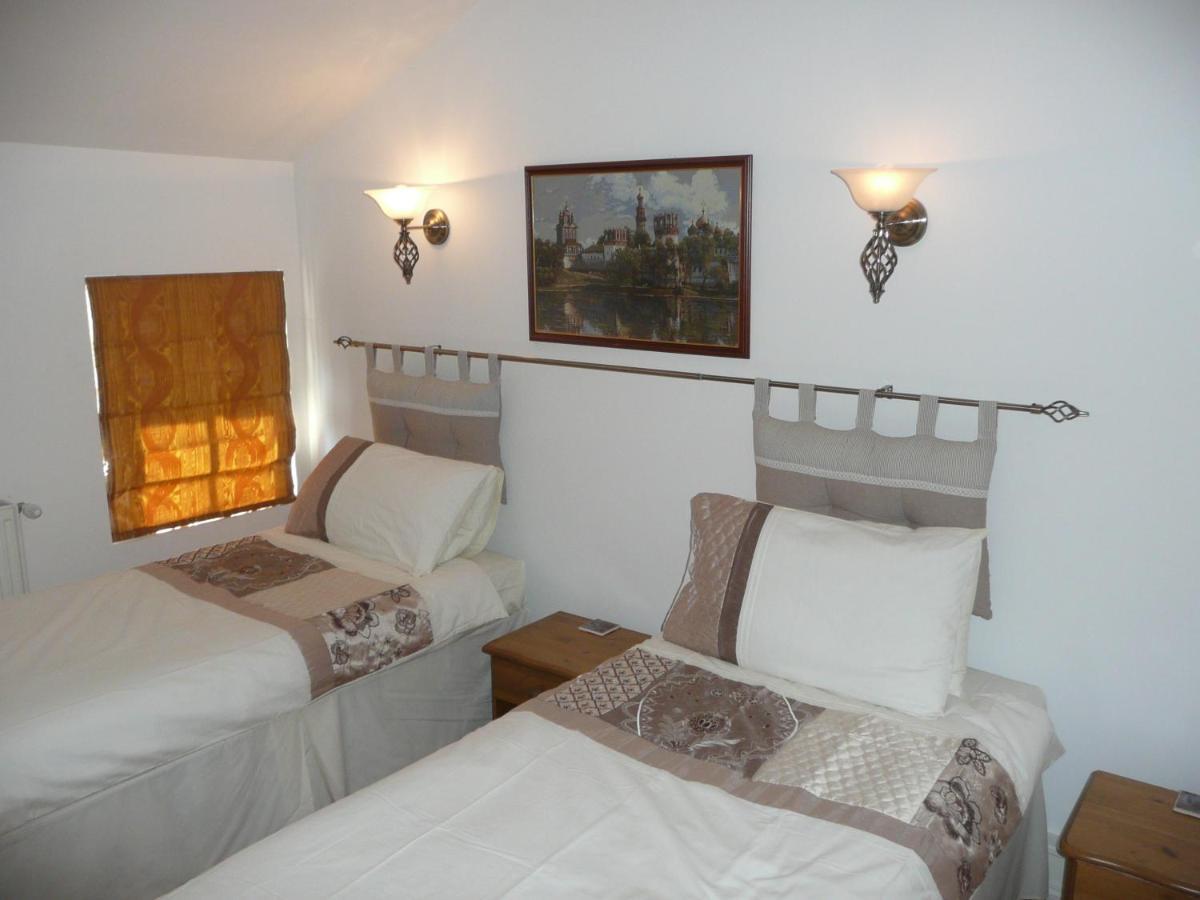 Maison Blanc Bed & Breakfast Gibourne Exterior foto