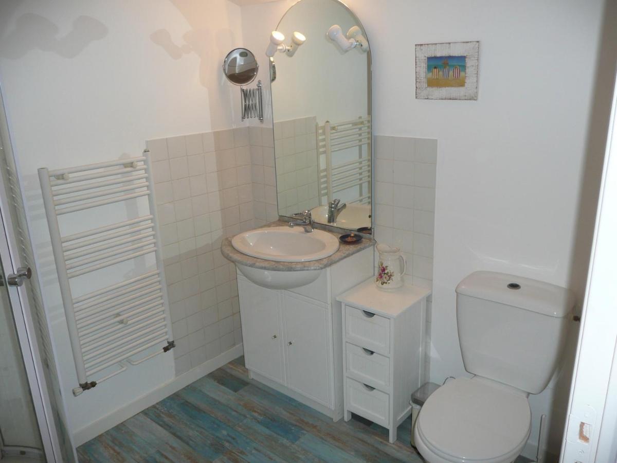 Maison Blanc Bed & Breakfast Gibourne Exterior foto